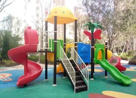 儿童游乐设备